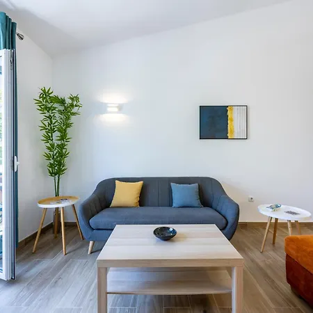 Apartment Penny